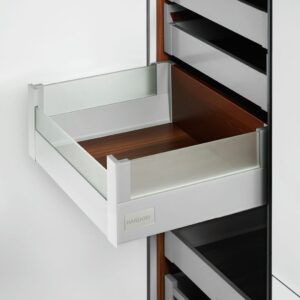 H-Box 18
