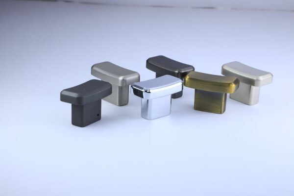 HC-571 - Image 10